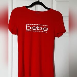 Bebe Graphic T-sirt BRAND NEW WITH TAGS